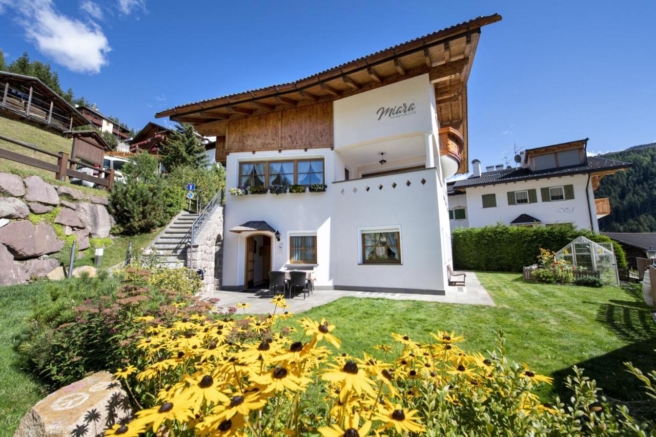 Apartments Miara Santa Cristina Val Gardena Bagian luar foto