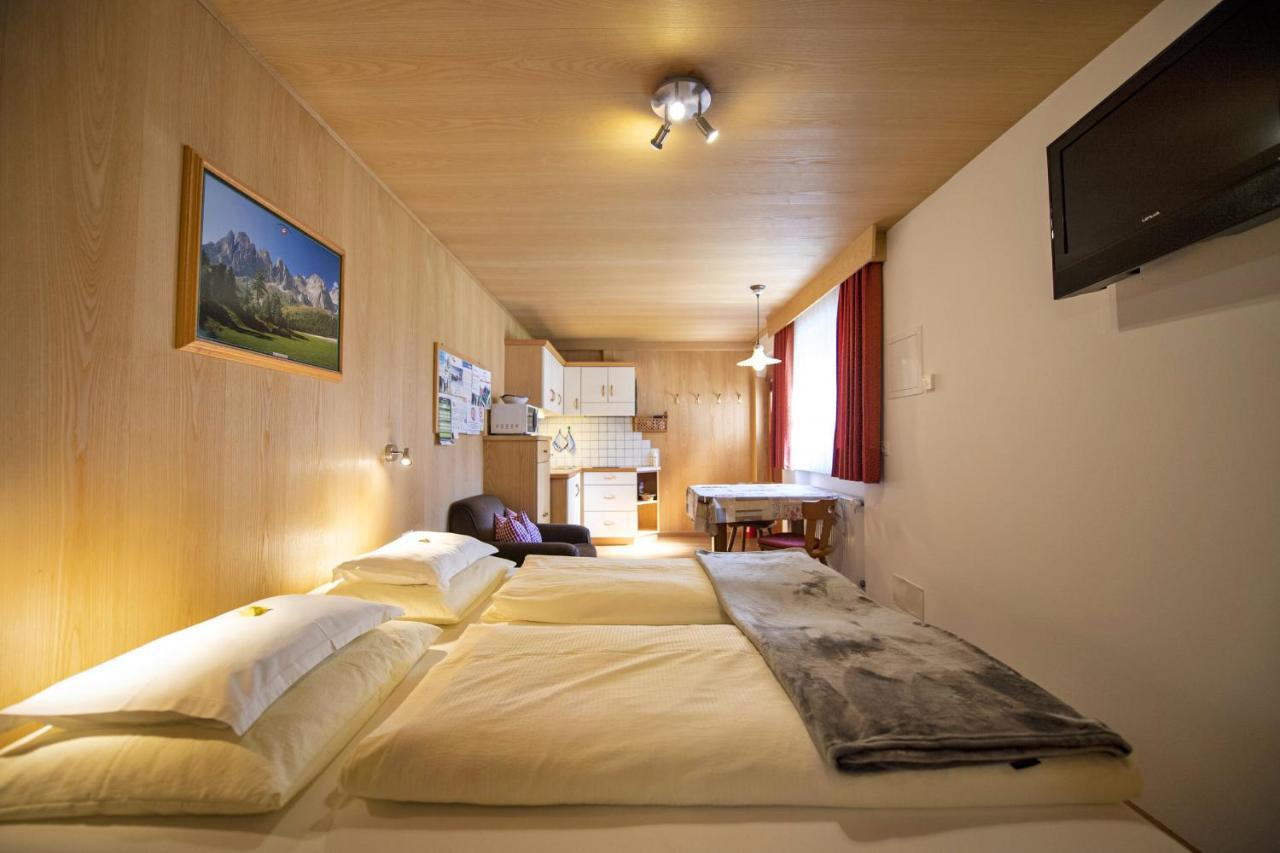 Apartments Miara Santa Cristina Val Gardena Bagian luar foto